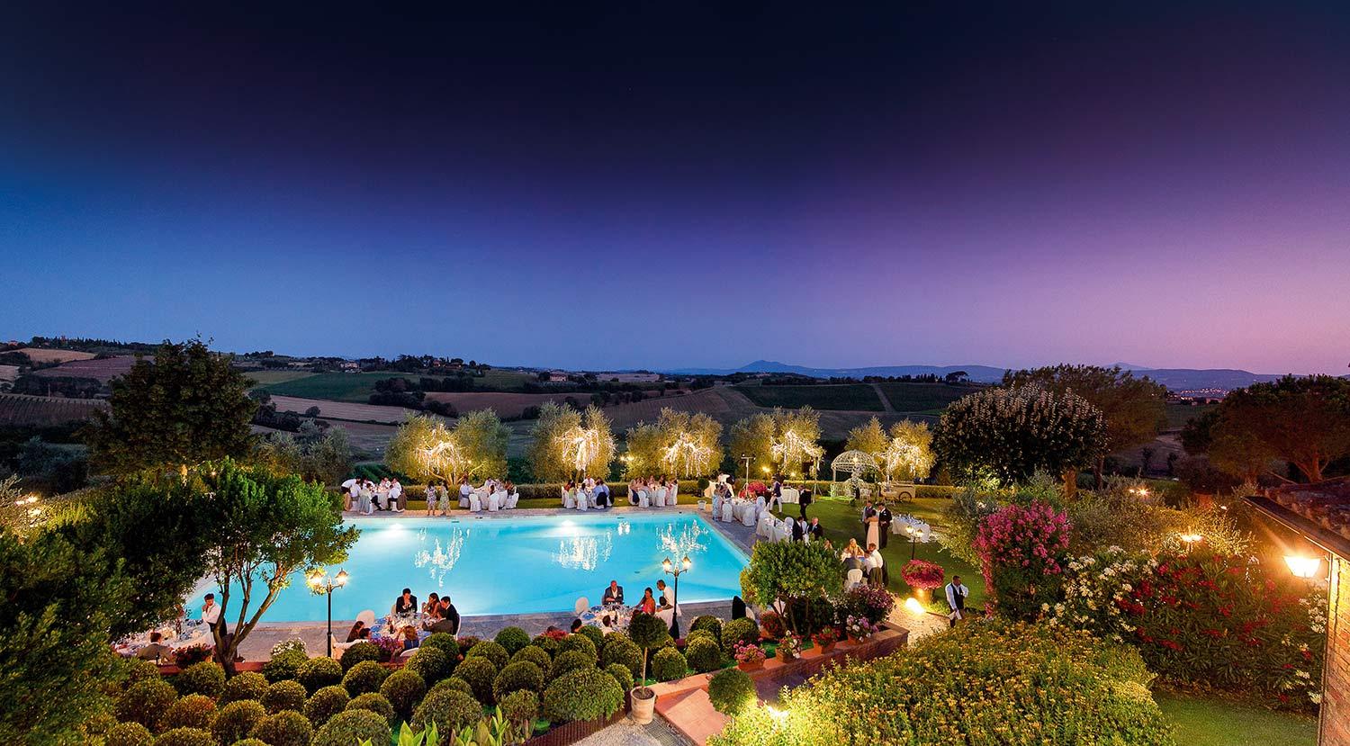 Borgo Tre Rose Hotel Valiano ภายนอก รูปภาพ