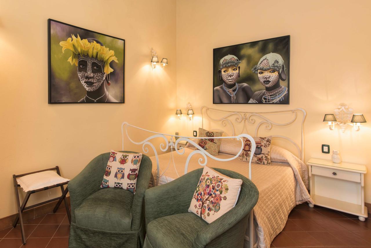 Borgo Tre Rose Hotel Valiano ภายนอก รูปภาพ